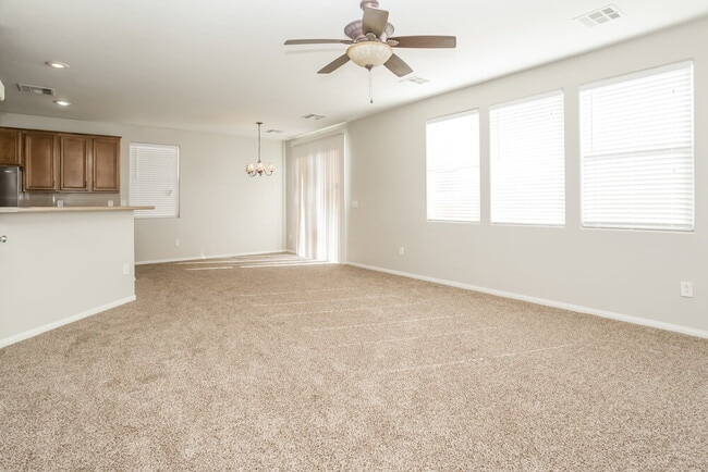 Photo - 5812 Gemstone Peak St