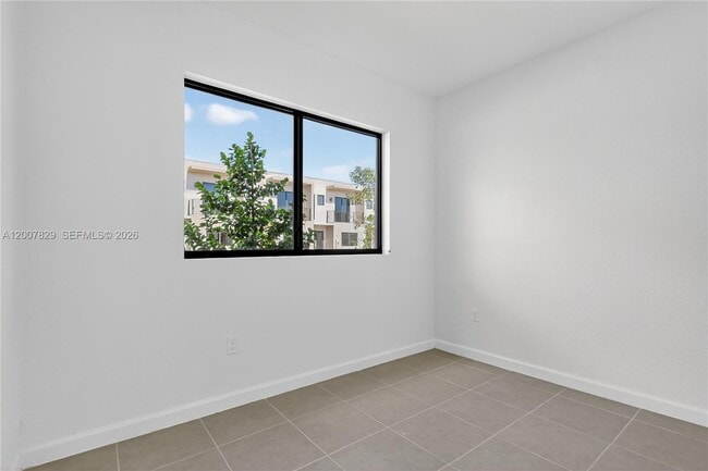 Photo - 13881 SW 261st St