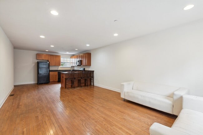 Building Photo - 1838 N 18th St Unit 1