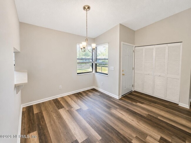 8322 Derbyshire Pl