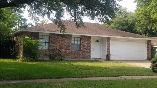 Building Photo - 3811 Cypressdale Dr Rental