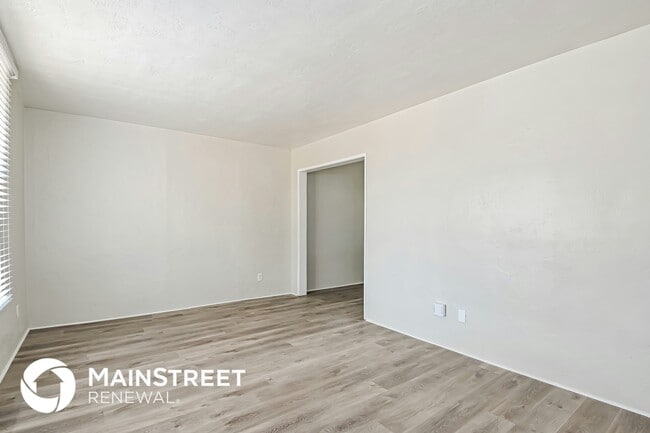 Photo - 927 W Calle Garcia