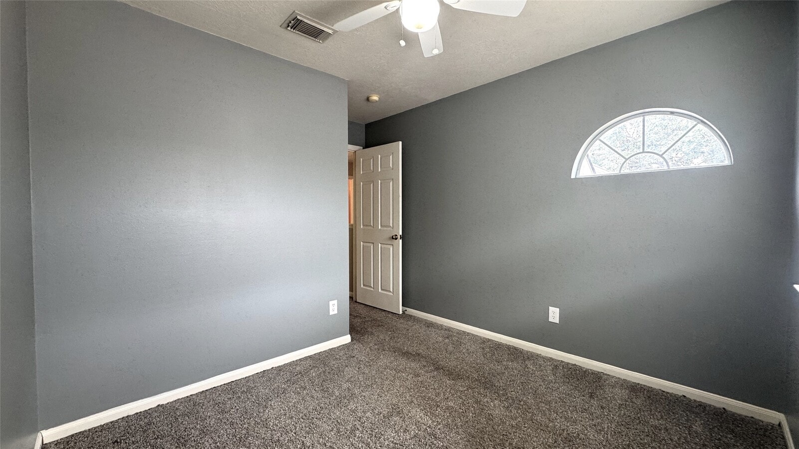 Photo - 4243 Daisy Meadow Dr