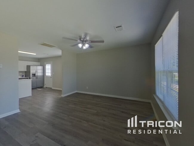 Photo - 4920 Hopewood Ln