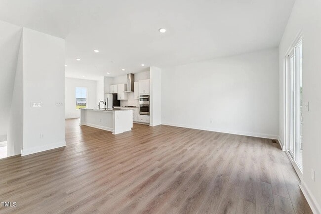 Photo - 1508 Village Hall Ln