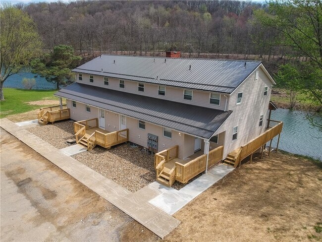153 Kathleen Dr