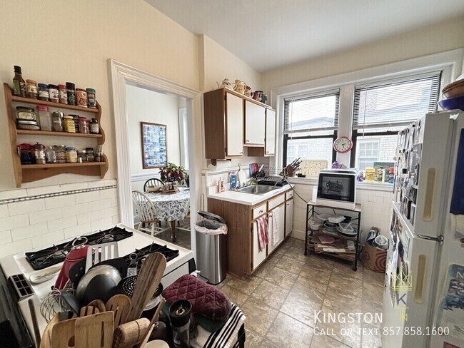 Photo - 31 Park St Unit 3R