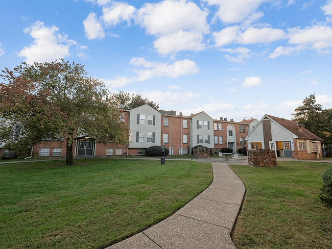 Olde Towne Village - Olde Towne Village Apartamentos