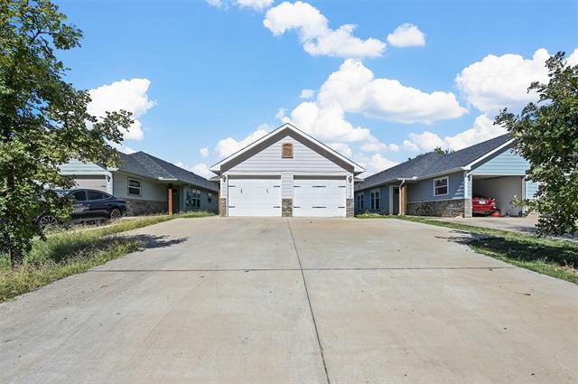 Photo - 607 E Carter St Townhome