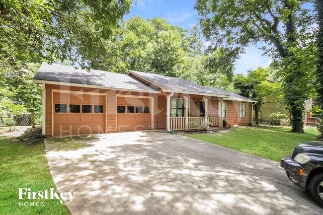 Photo - 1049 Rolling Green Dr