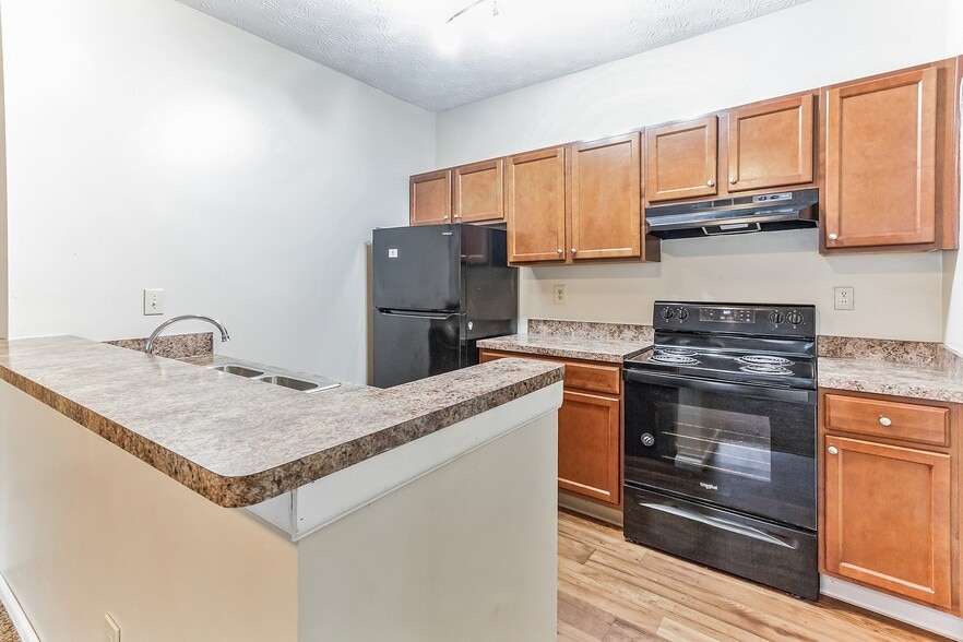 2 Bedroom, 2 Bath Kitchen