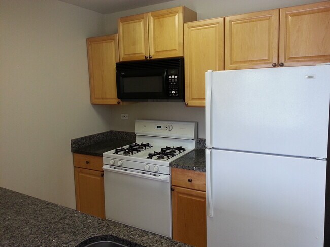 Photo - 1931 Prairie Sq Unit 312