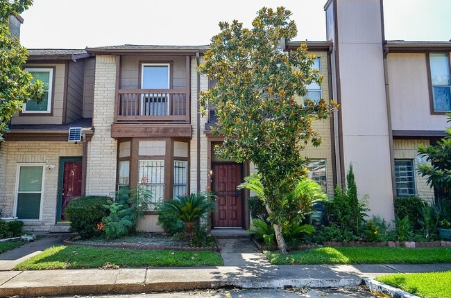 Photo - 12300 Brookglade Cir