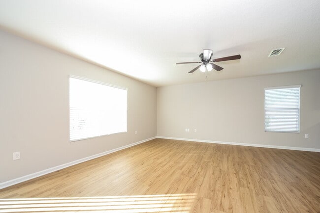 Photo - 45014 Ingleham Cir