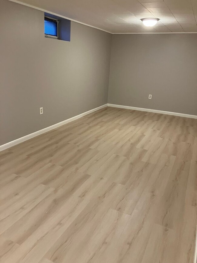 Photo - 808 Northway St