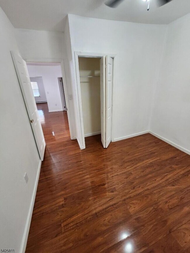 21 Belmont Ave