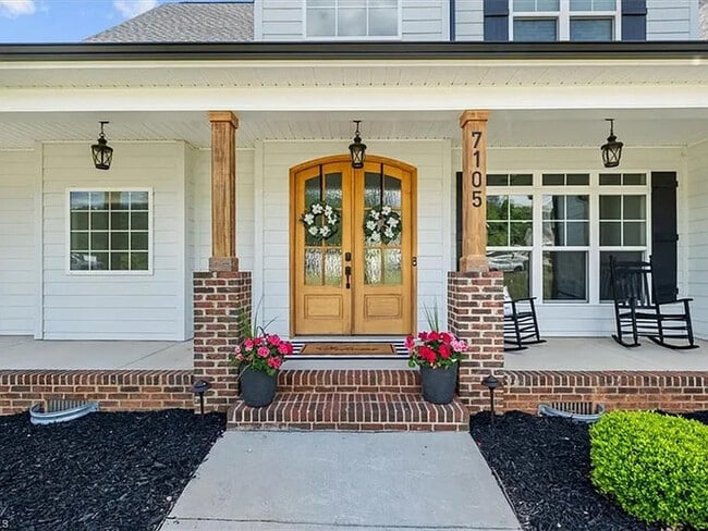 Photo - Lease OR Lease to Own