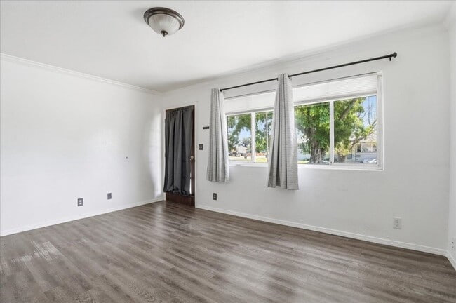 Photo - 7462-7462 21st Street