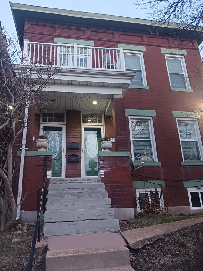 Building Photo - 2342 Arkansas Ave Unit Tower Grove East