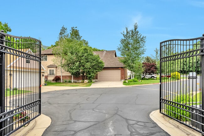 Building Photo - 1306 E 5250 S