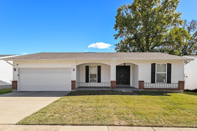 Building Photo - 2966 Clanfield Dr