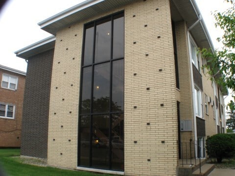 Building Photo - 4343 W 63rd St Unit 1C
