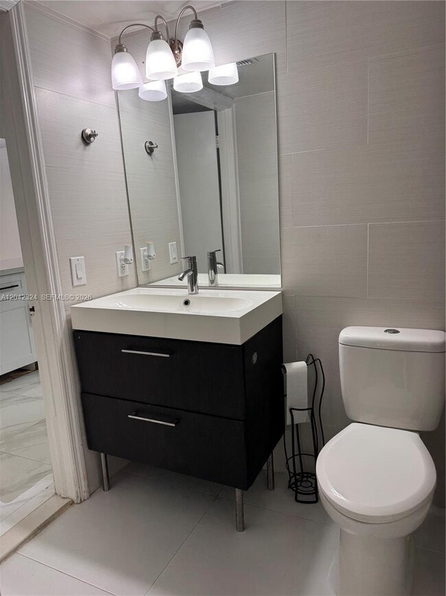 Photo - 18830 NW 57th Ave Unidad 106