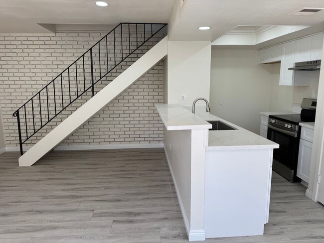 Photo - 3479 20th St