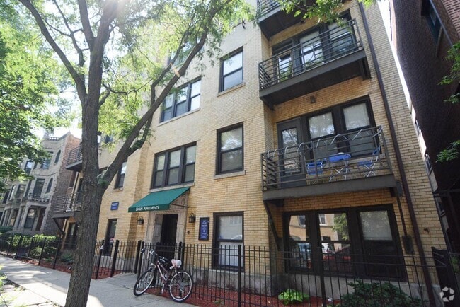 Building Photo - 920 W Dakin St Unit 204 Rental
