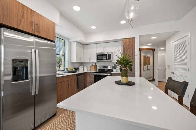 Building Photo - Edera Palm Springs Rental
