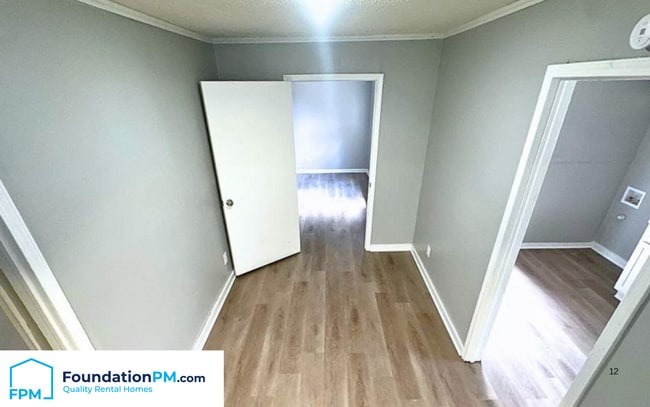 Photo - 1748 Benning St
