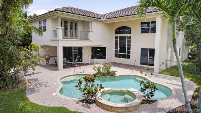 Photo - 625 Glenfield Way