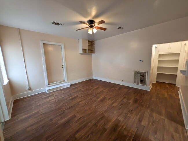 Photo - 24708 TX-124