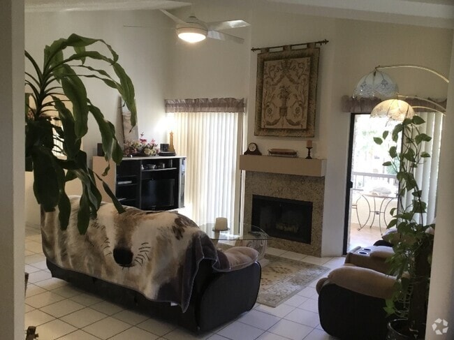 Building Photo - 9775 N 93rd Way Unit 260 Rental
