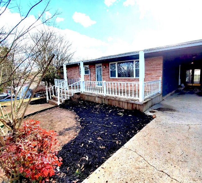 505 Chestnut St Rental For Rent in Sweetwater, TN