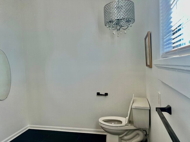 Photo - 1817 S Rendon St