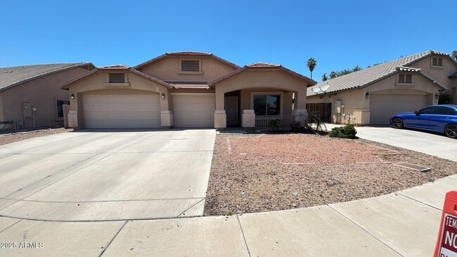 Photo - 8036 N 56th Ln House