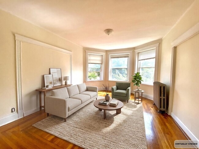 Building Photo - 144 Coolidge St Unit 2