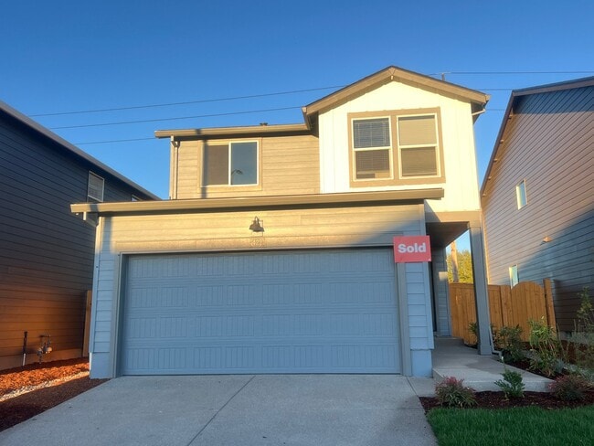 422 Reno St