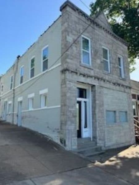 Building Photo - 6659 Garner Ave Unit 2nd Floor Rental