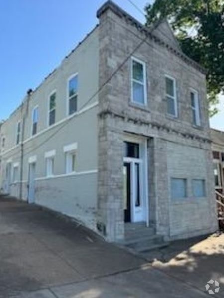 Building Photo - 6659 Garner Ave Unit 2nd Floor Rental