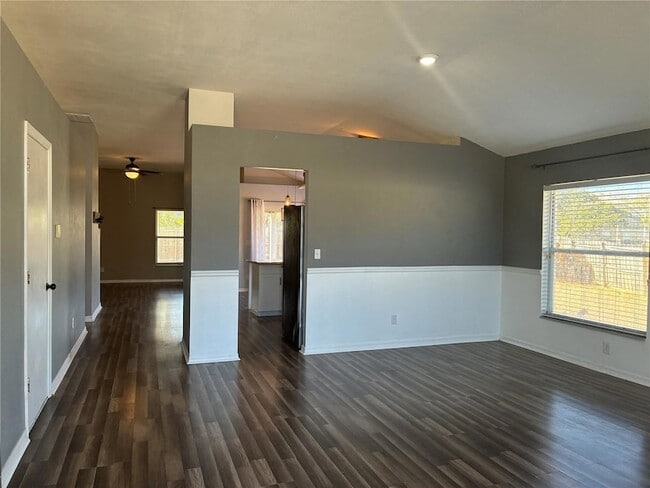 Photo - 5841 Dorham Pl