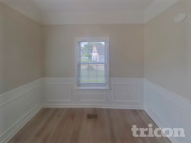 Photo - 559 Heartland Ln