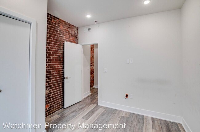 Photo - 1801 N Willington St Unidad 1