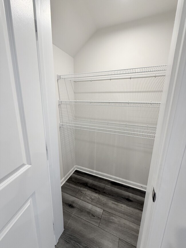 Photo - 400 el Camino Dr