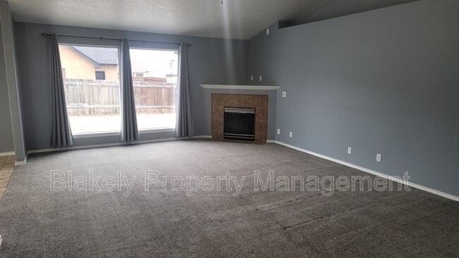 Photo - 2589 W Whitelaw Dr