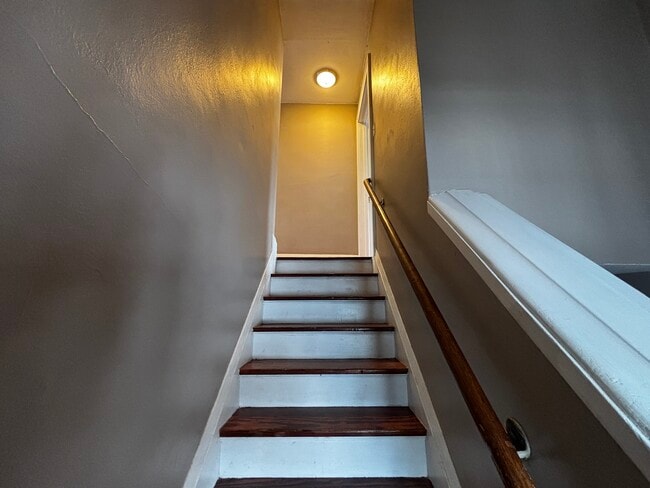 Photo - 523 S Mill St