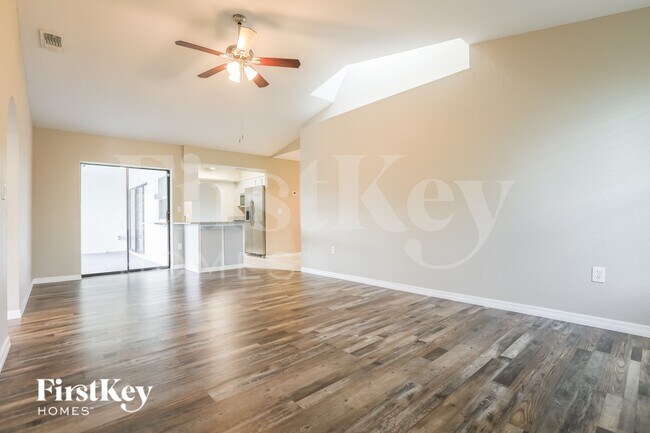 Photo - 23502 Shelby Ave