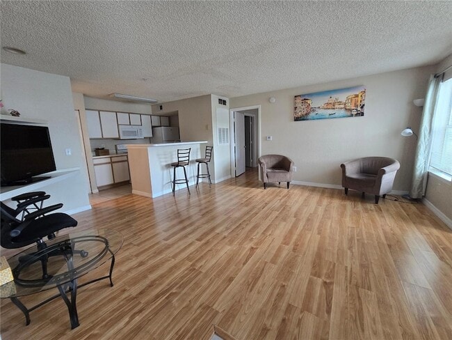 Photo - 2201 Key W Ct Unit 318