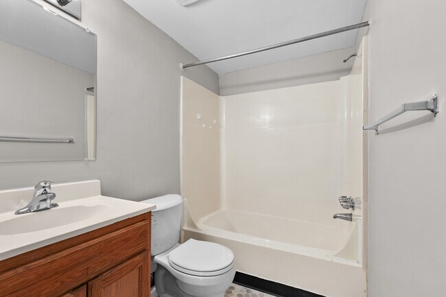 Photo - Brookewood South Apartments